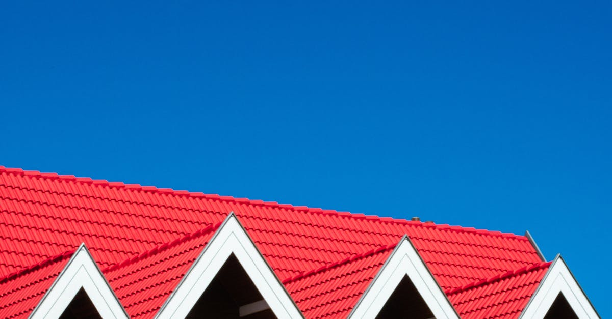 Developing a Comprehensive Roofing Safety Training Plan